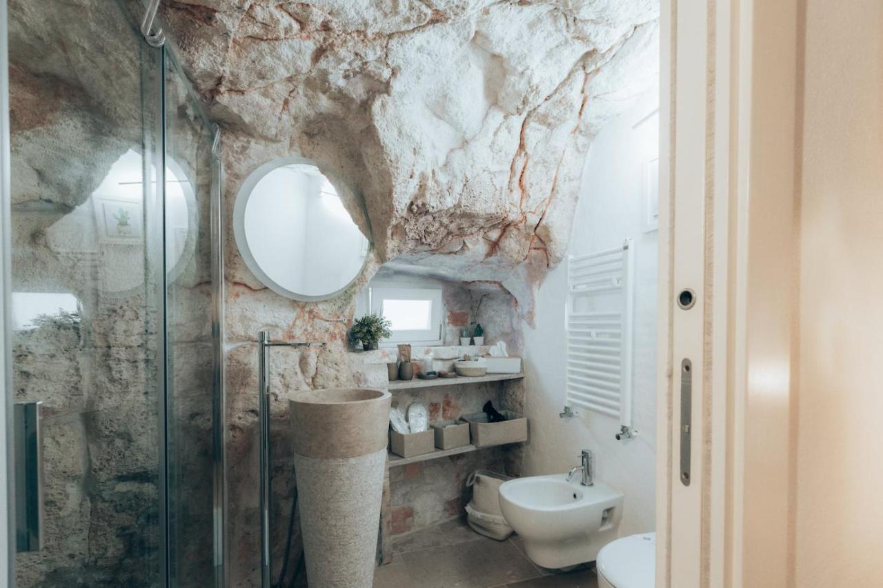 Grotta Carlotta Bed & Breakfast Ostuni Eksteriør bilde