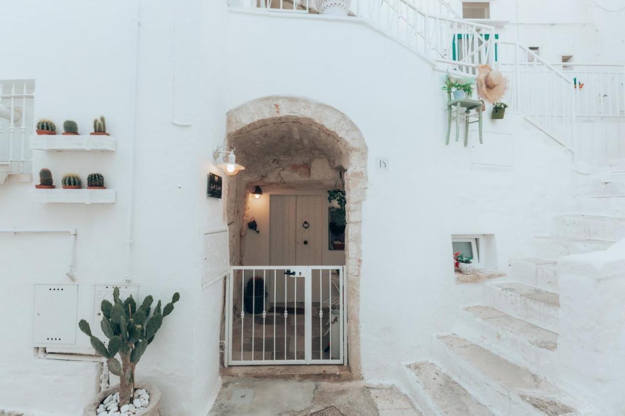 Grotta Carlotta Bed & Breakfast Ostuni Eksteriør bilde