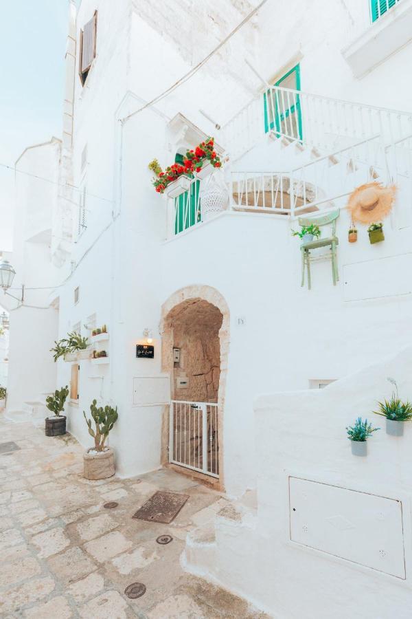 Grotta Carlotta Bed & Breakfast Ostuni Eksteriør bilde