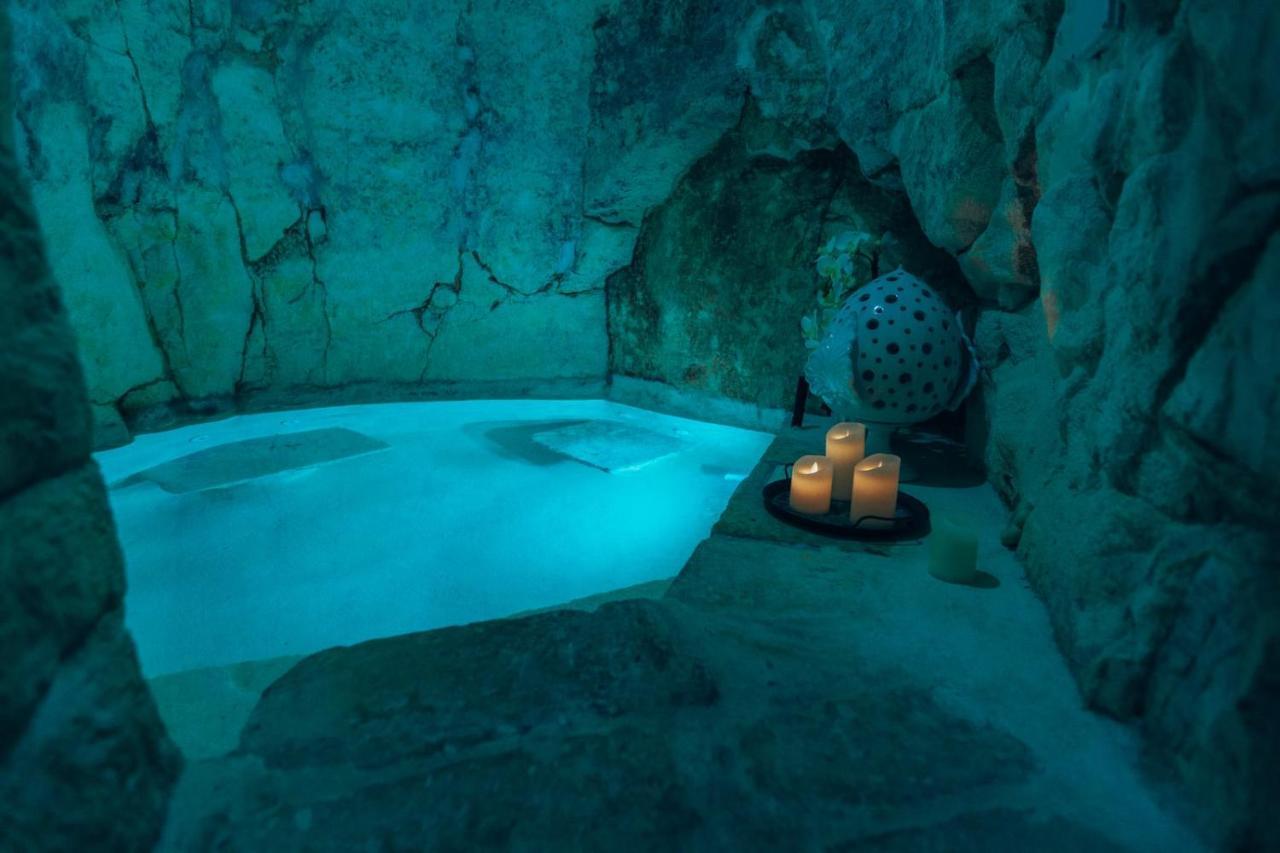Grotta Carlotta Bed & Breakfast Ostuni Eksteriør bilde